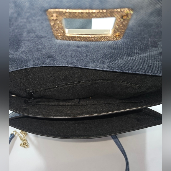 Perfect Image: Size , Clutch - Picture 2 of 2